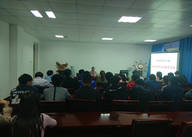 电子通信工程学院开展2019年考研动员交流会