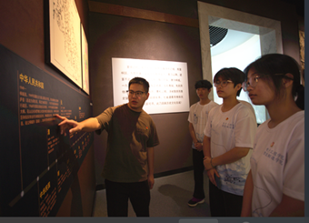 金沙威尼斯“引路者”志愿服务团队前往桐城市开展暑期“三下乡”社会实践活动：探索文化根脉传承红色基因，探究和美乡村助力乡村振兴